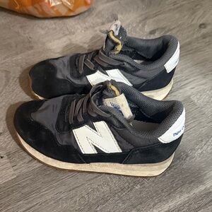 New Balance Black and White Athletic Shoes